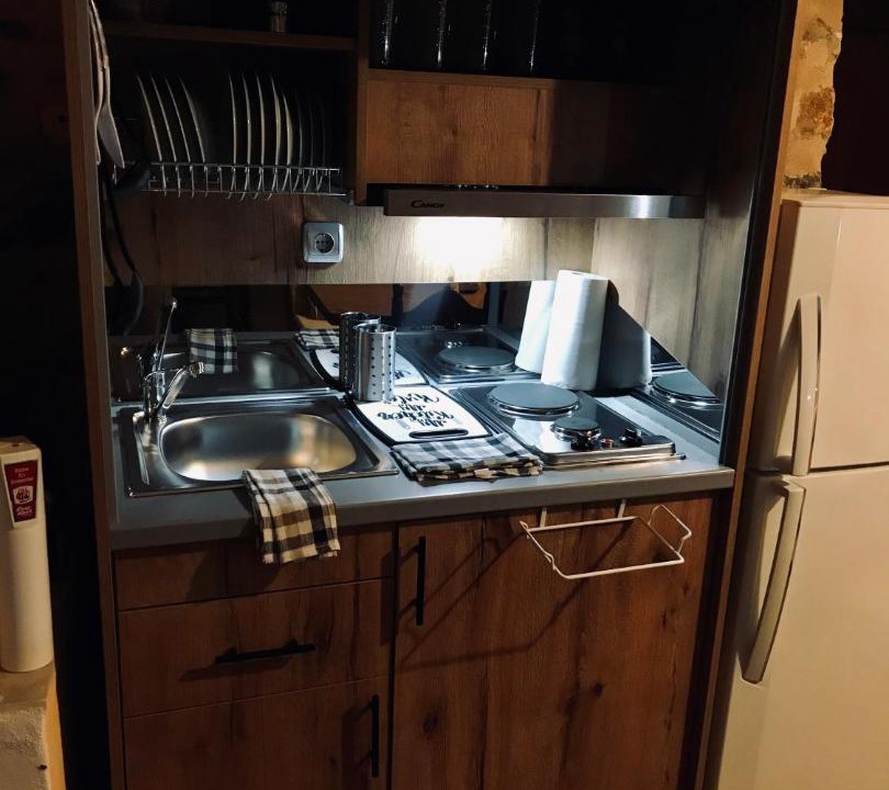 Photo of Kitchen in East Mani