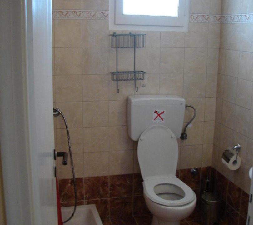 Photo of Bathroom in Messonghi