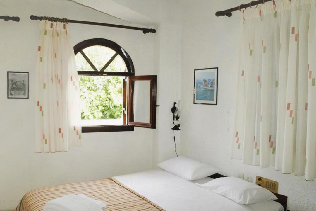 Photo of Bedroom in Mirtos