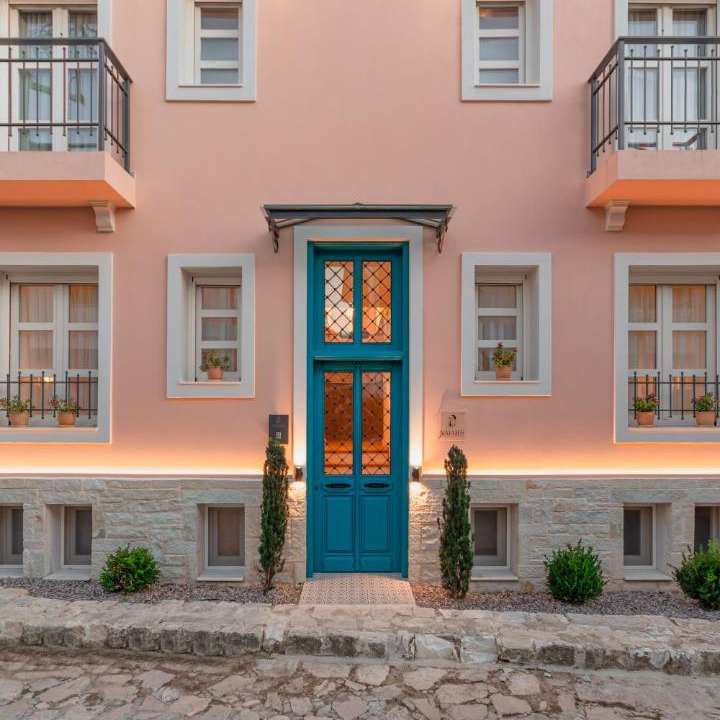 Photo of Buildings in Ioannina Town Centre