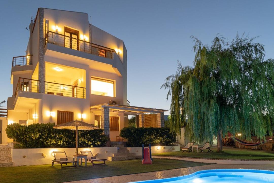 Photo of Outdoor in Makry Gialos