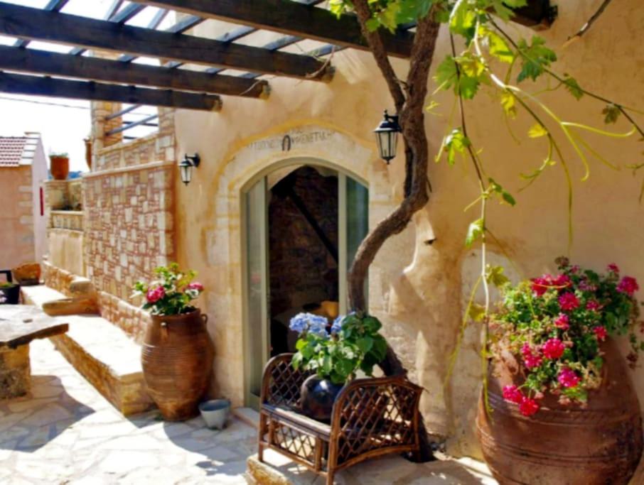 Photo of Patio Balcony in Vamos