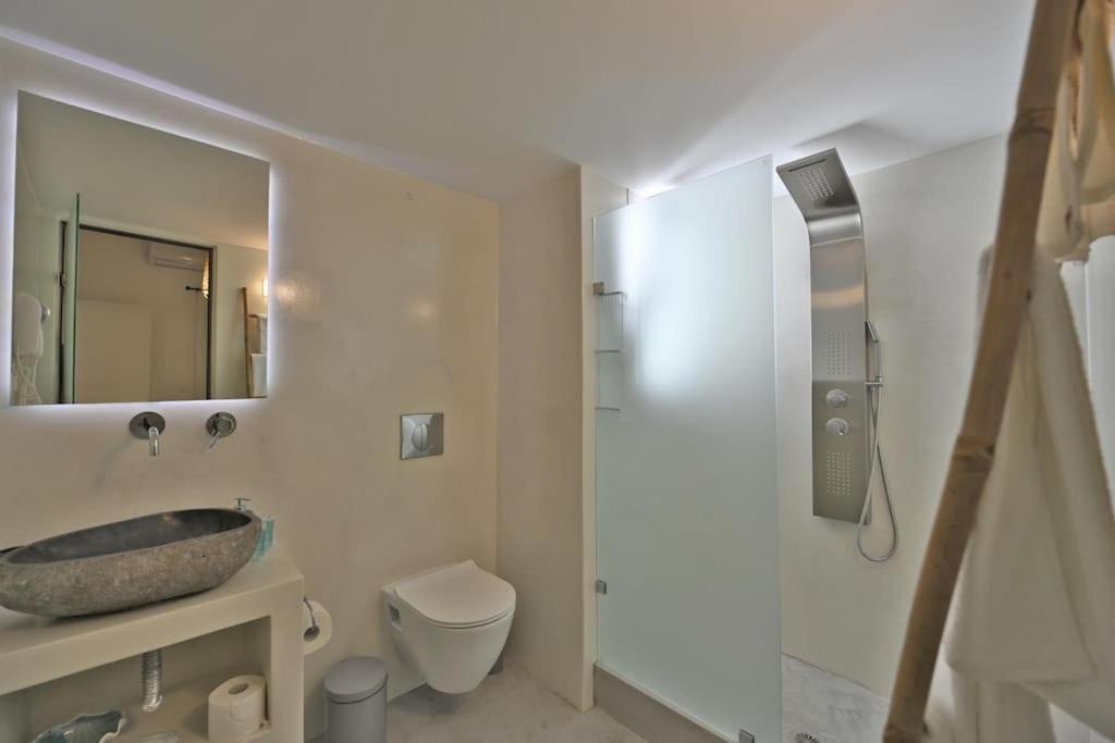 Photo of Bathroom in Tinos