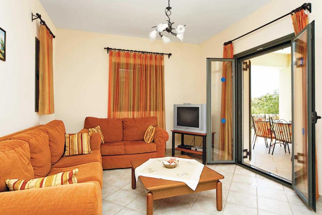 Photo of Livingroom in Karavados