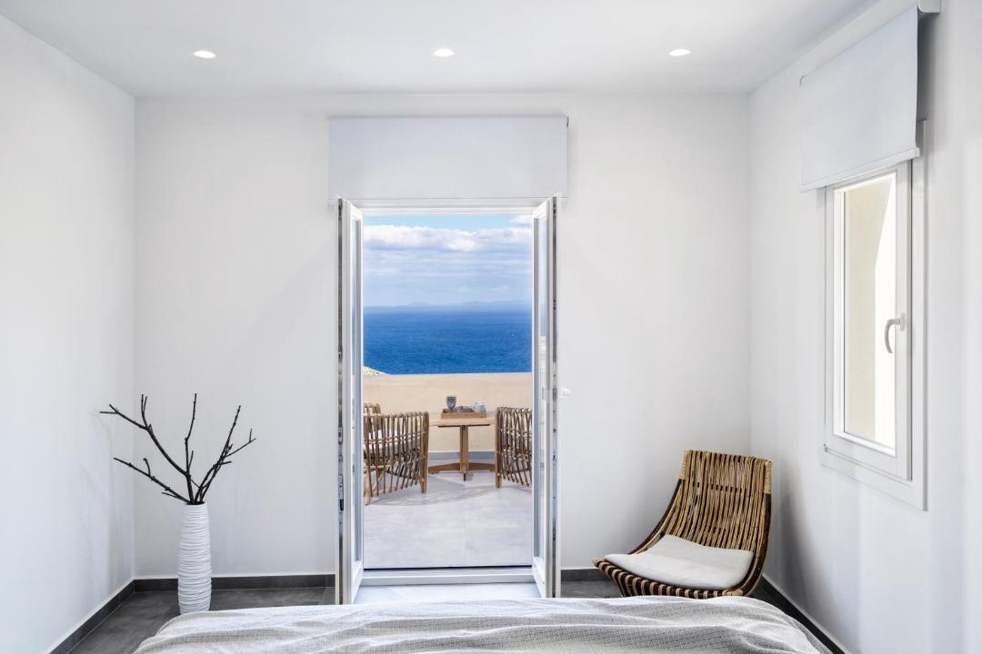 Photo of Others in Chora Folegandros