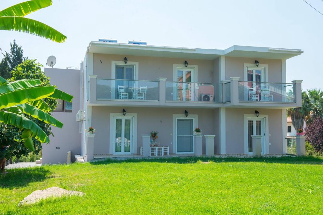 Photo of Buildings in Termenades