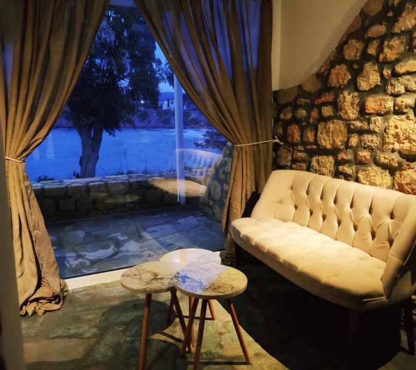 Photo of Others in Pefkos