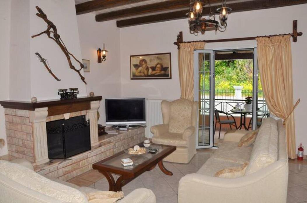 Photo of Livingroom in Ano Korakiana