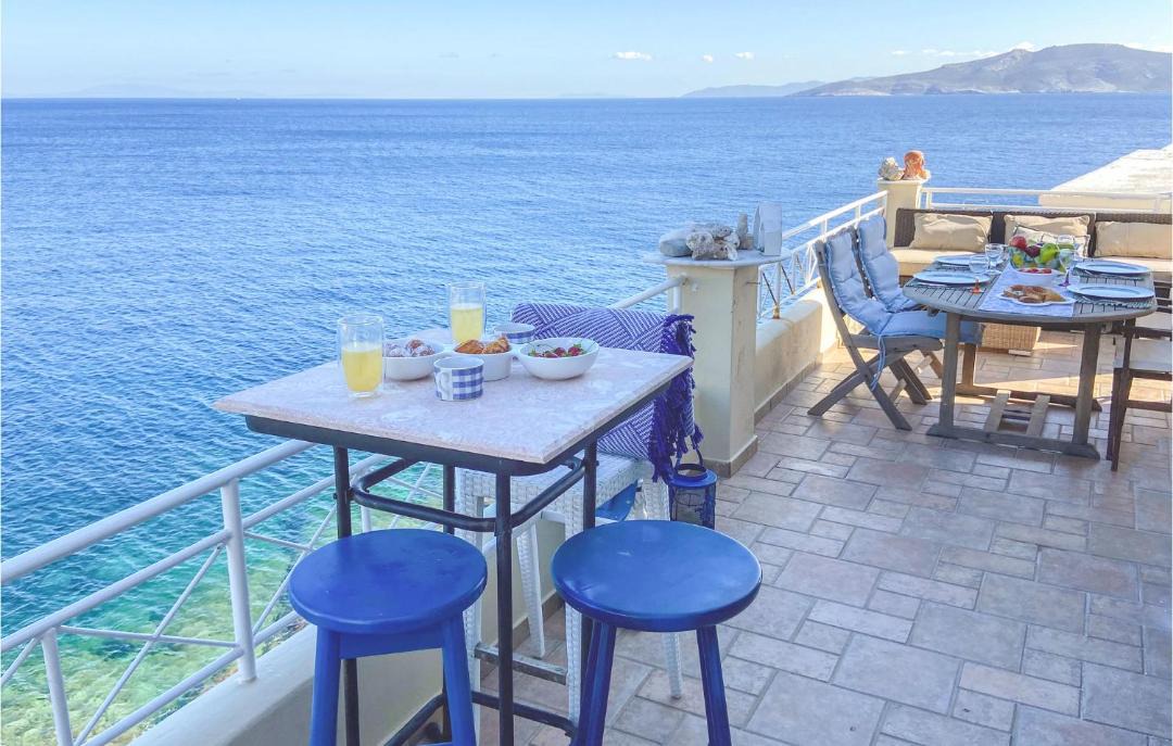 Photo of Patio Balcony in Lavreotiki