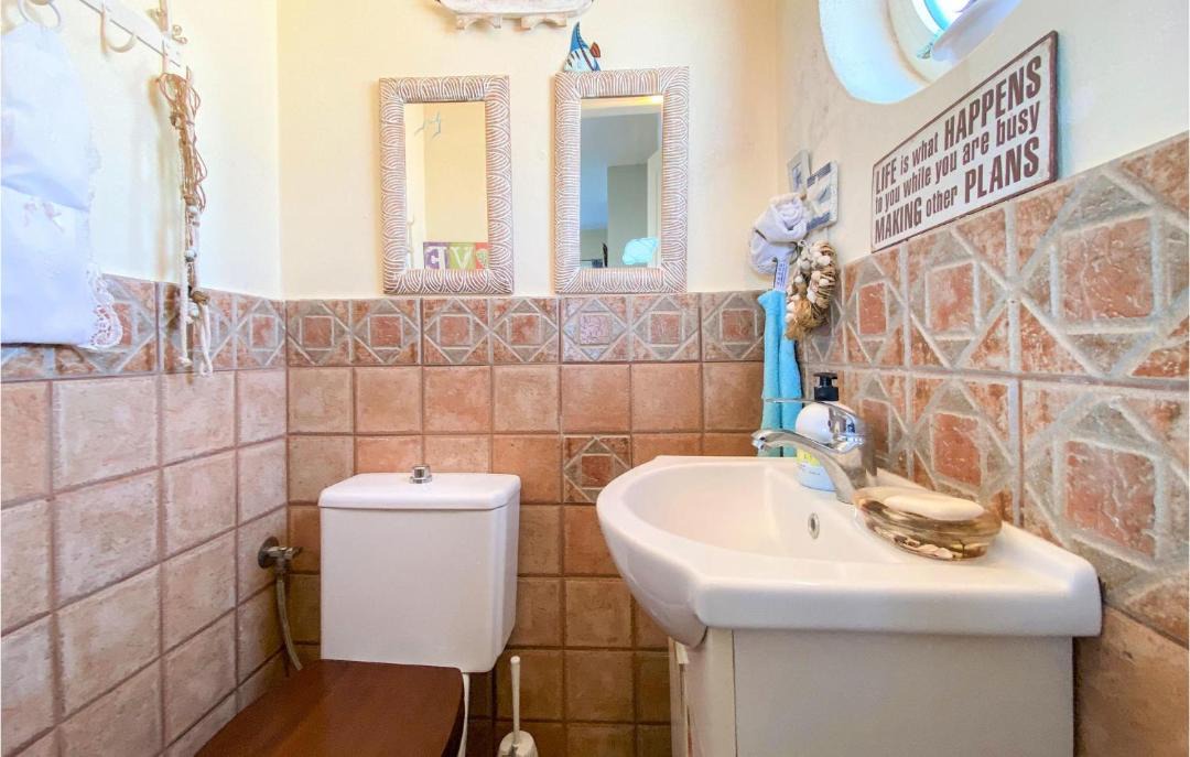 Photo of Bathroom in Lavreotiki