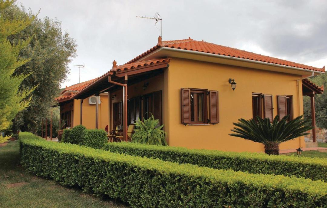 Photo of Buildings in Paralia