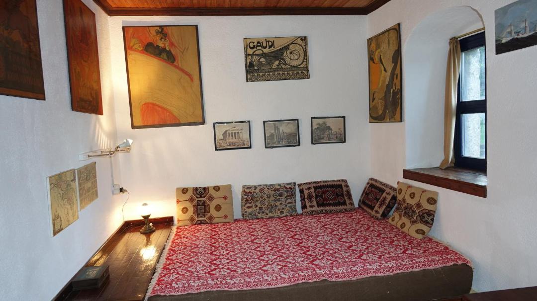 Photo of Bedroom in Aegae