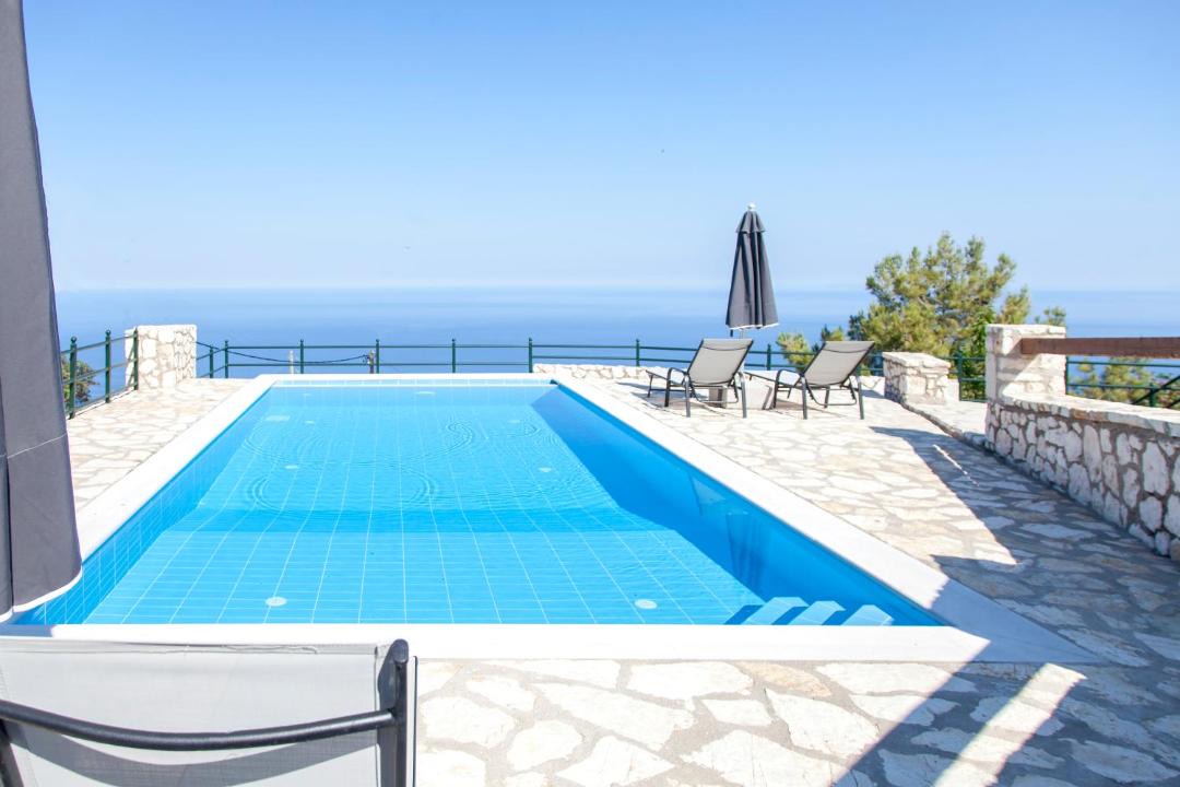 Photo of Patio Balcony in Kalamitsi