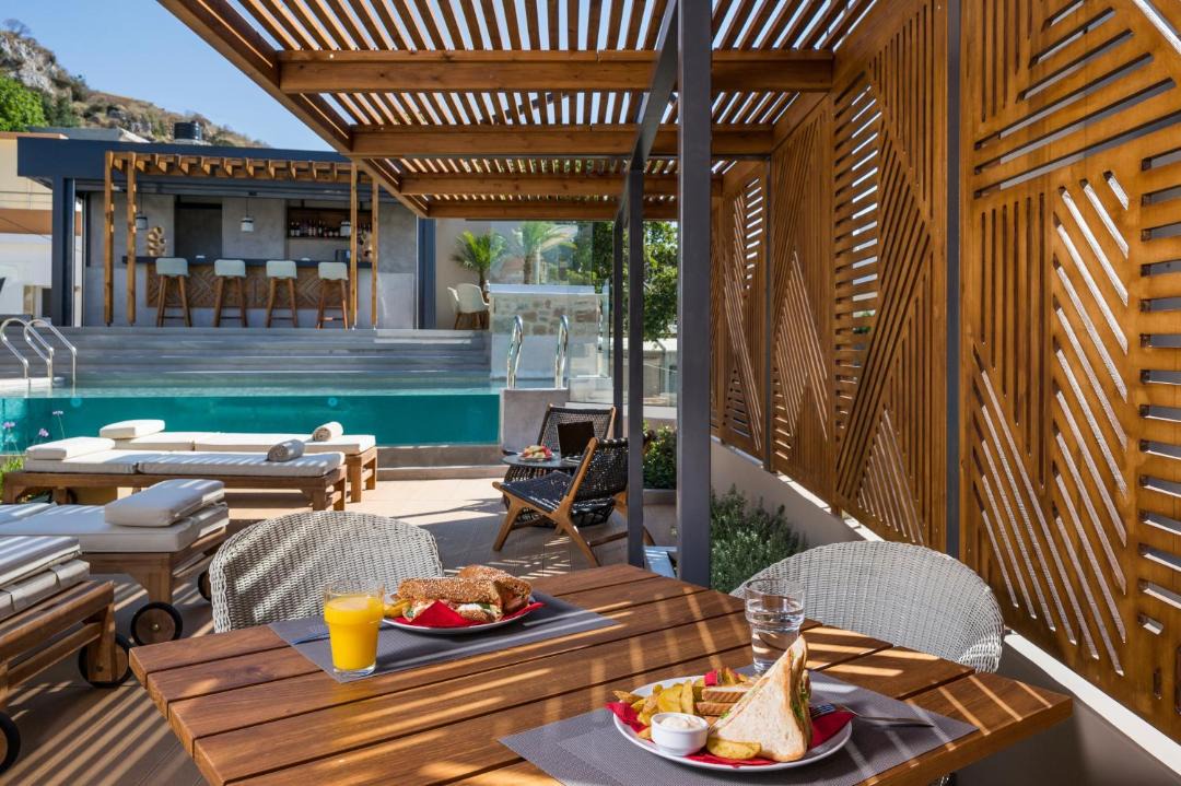Photo of Patio Balcony in Platanos
