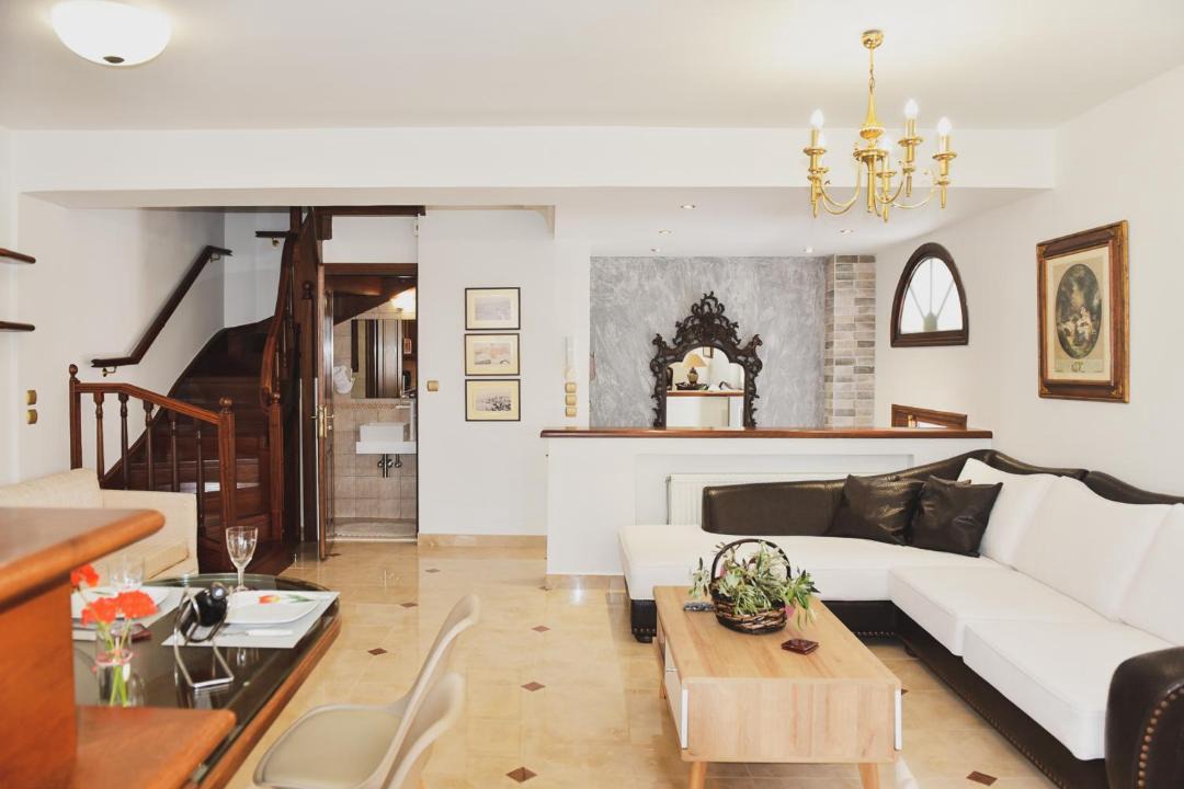 Photo of Livingroom in Pythagorion