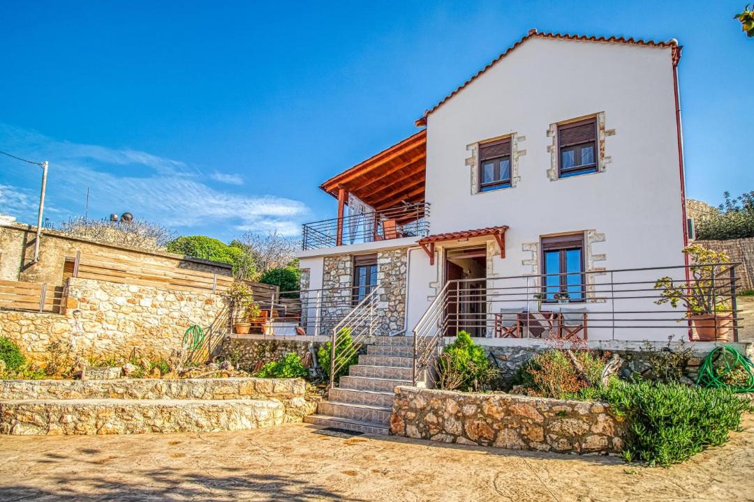 Photo of Buildings in Katochori