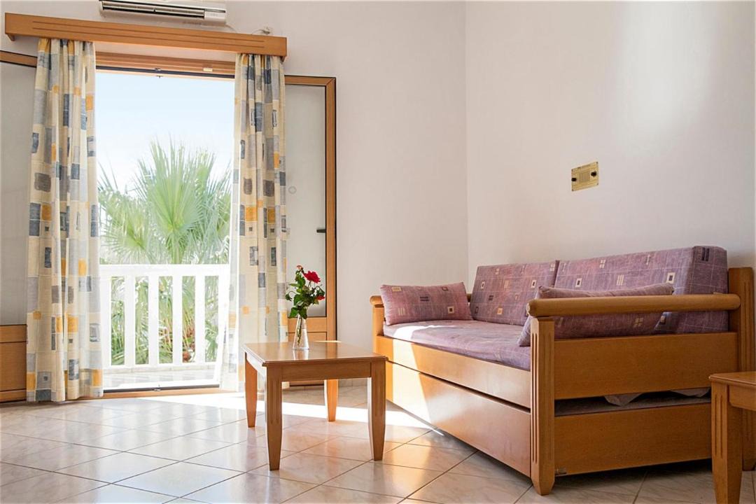 Photo of Livingroom in Kampos Marathokampou