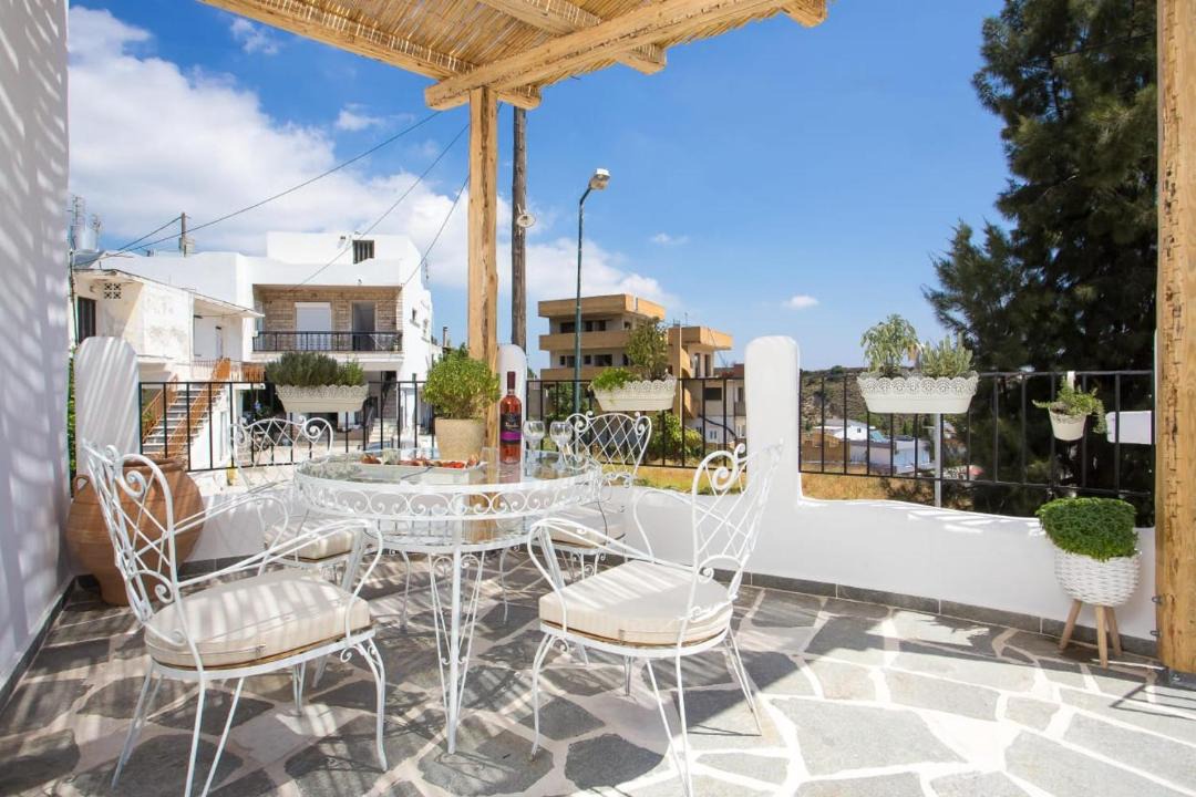 Photo of Patio Balcony in Kalithies