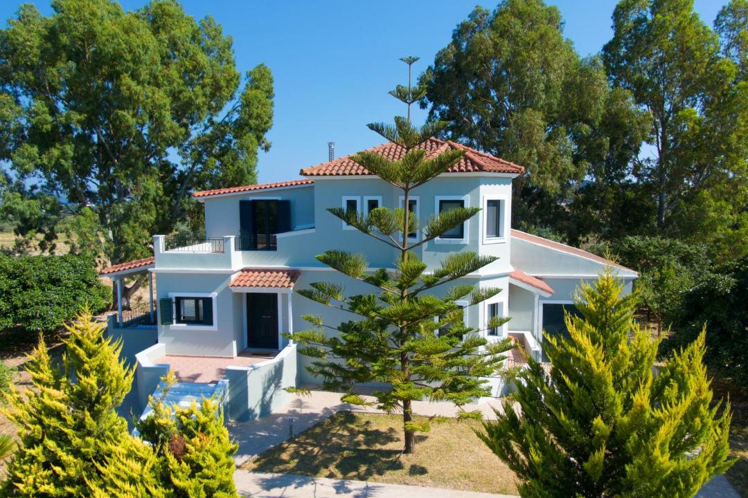 Photo of Buildings in Loukerata