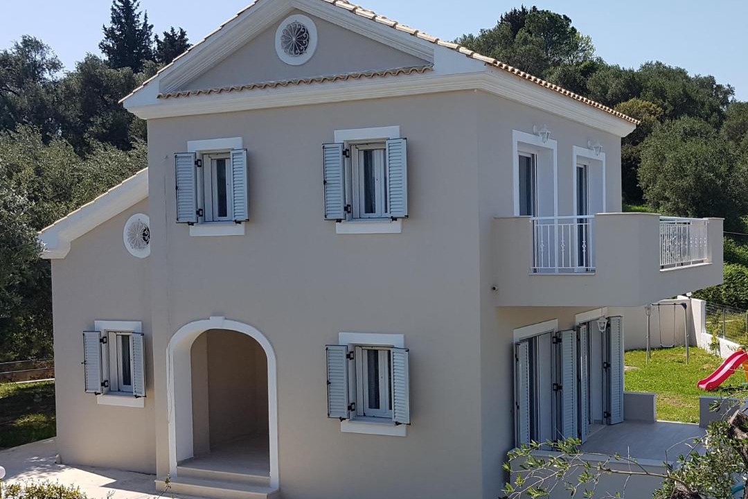 Photo of Buildings in Astrakeri
