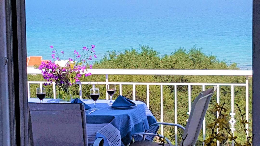Photo of Patio Balcony in Astrakeri
