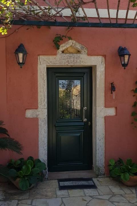 Photo of Buildings in Afionas