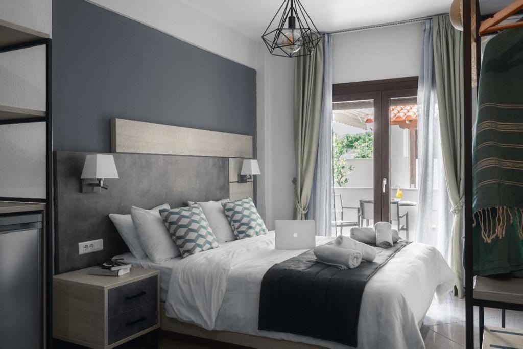 Photo of Bedroom in Neos Marmaras