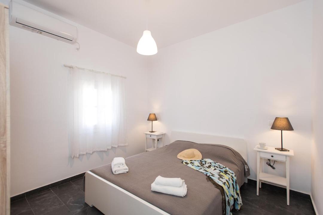 Photo of Bedroom in Ano Mera