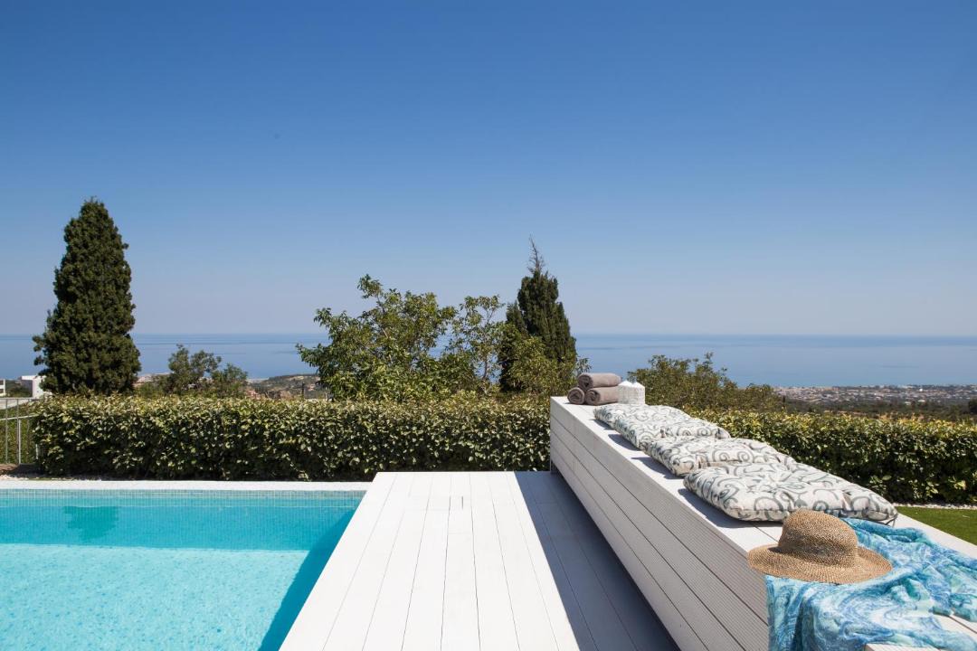 Photo of Outdoor in Roussospiti