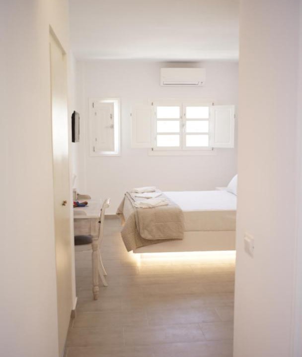Photo of Others in Folegandros Town