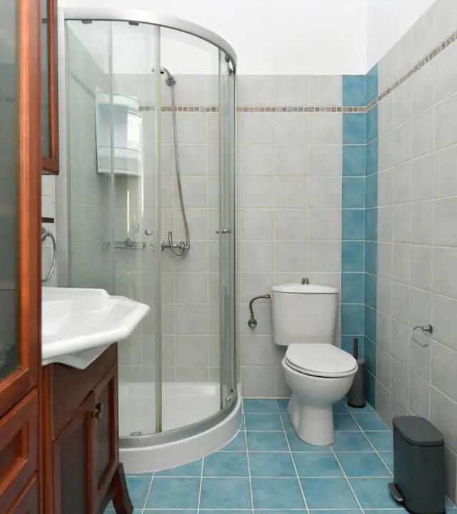Photo of Bathroom in Ampelas