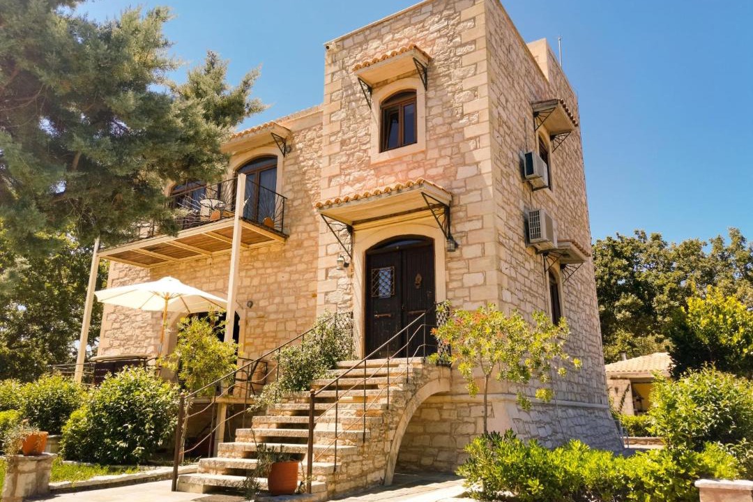 Photo of Buildings in Kastellos