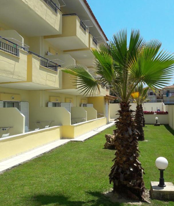 Photo of Others in Skala Fourkas