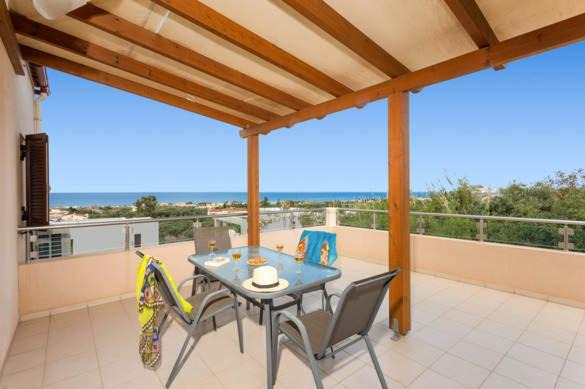 Photo of Patio Balcony in Pyrgos Psilonerou