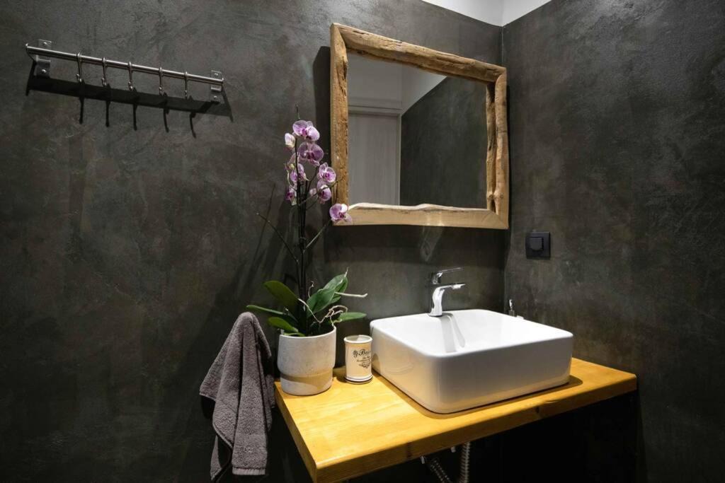Photo of Bathroom in Doukades