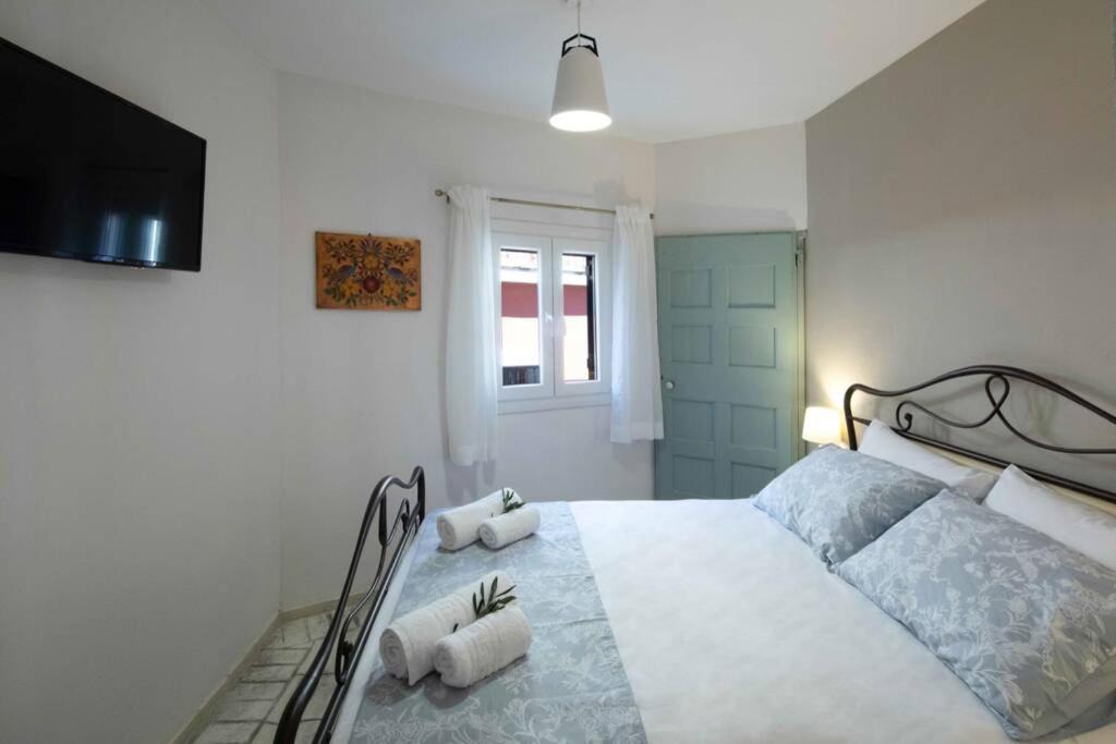 Photo of Bedroom in Doukades
