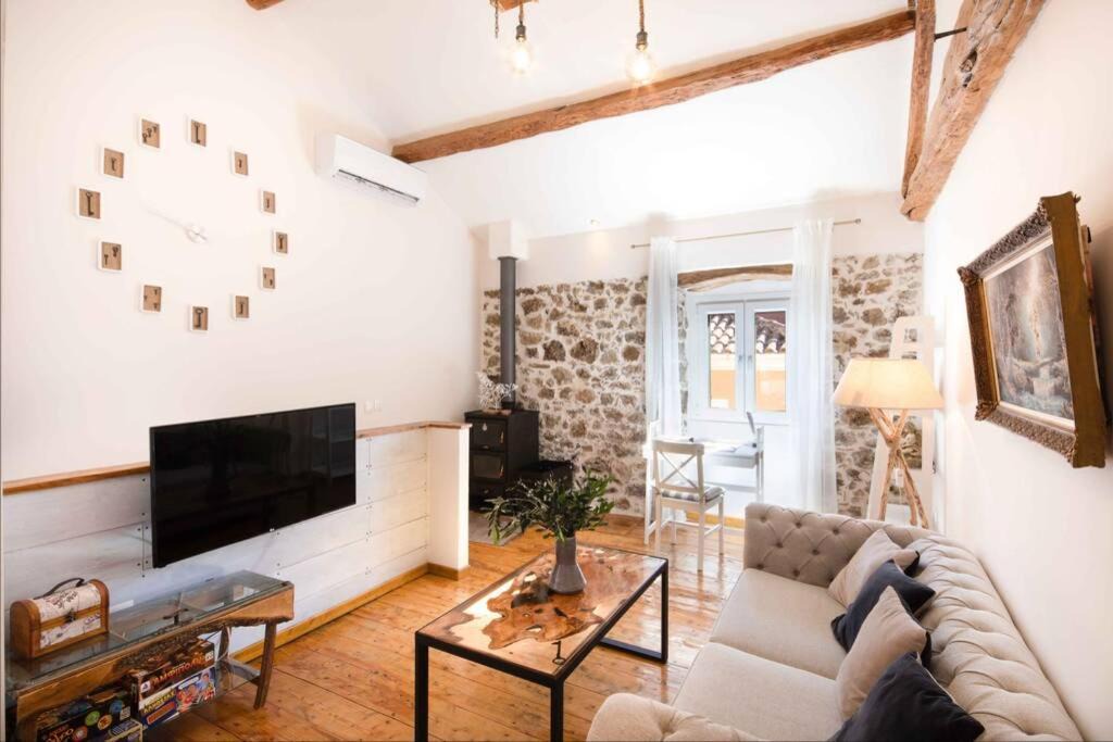 Photo of Livingroom in Doukades