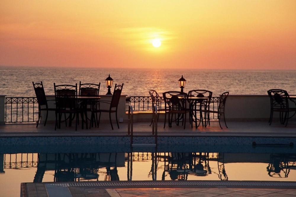 Photo of Patio Balcony in Kalo Nero
