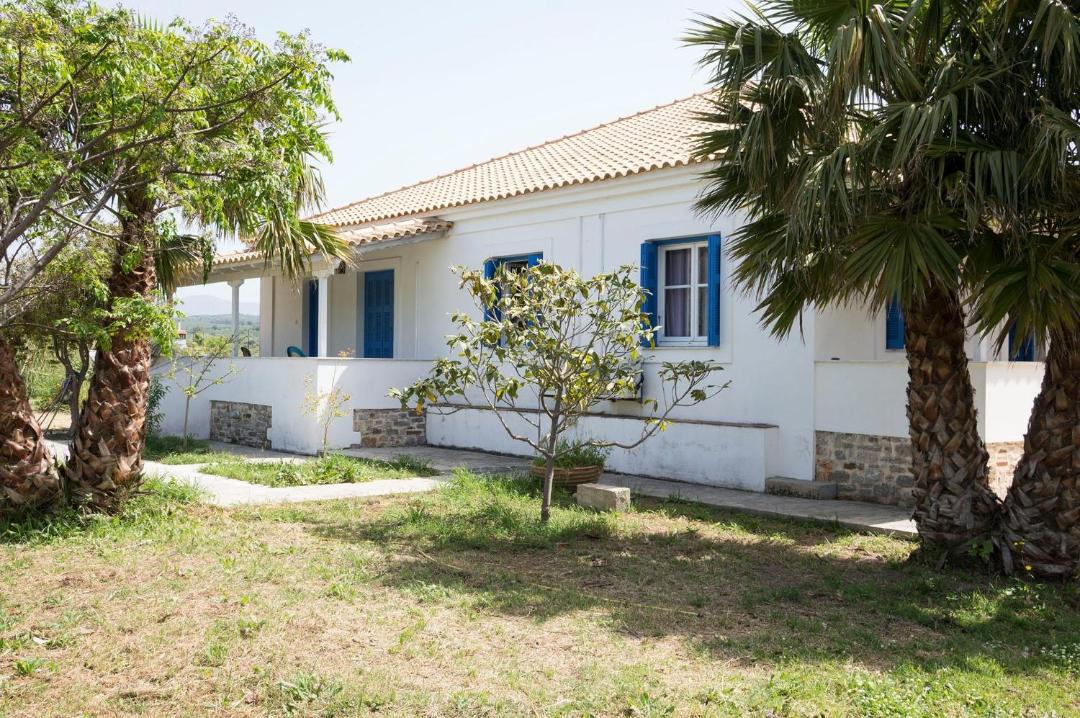 Photo of Buildings in Methoni