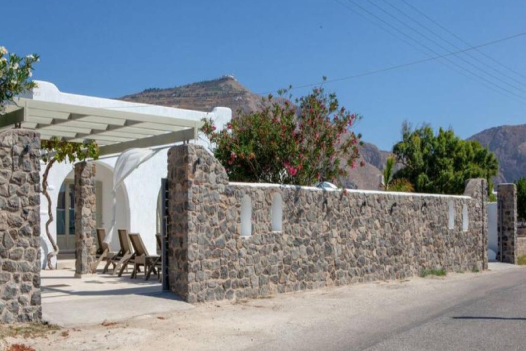 Photo of Buildings in Perivolos