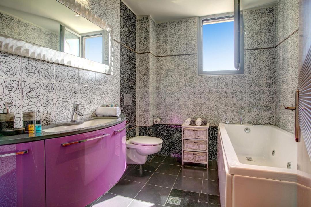 Photo of Bathroom in Agia Marina