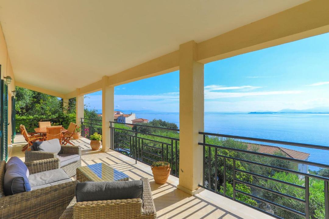 Photo of Patio Balcony in Nisaki