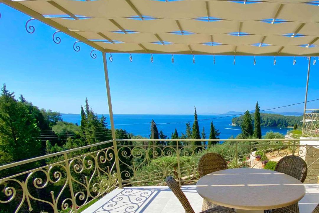 Photo of Patio Balcony in Petaleia