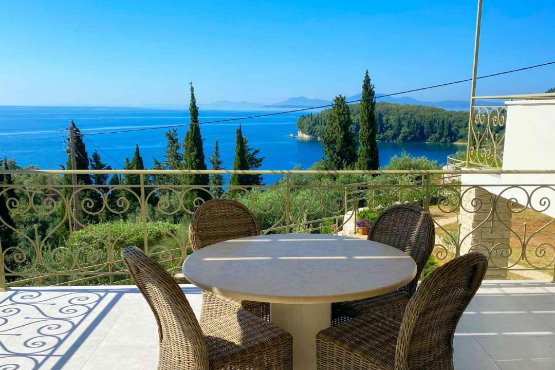 Photo of Patio Balcony in Petaleia