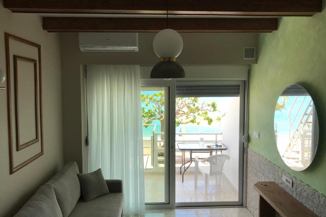Photo of Livingroom in Haraki