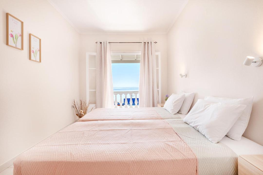 Photo of Bedroom in Ipsos