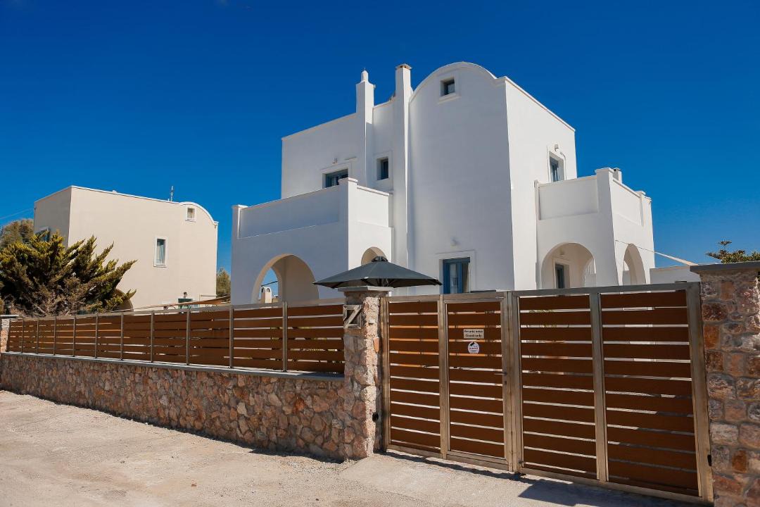 Photo of Others in Monolithos