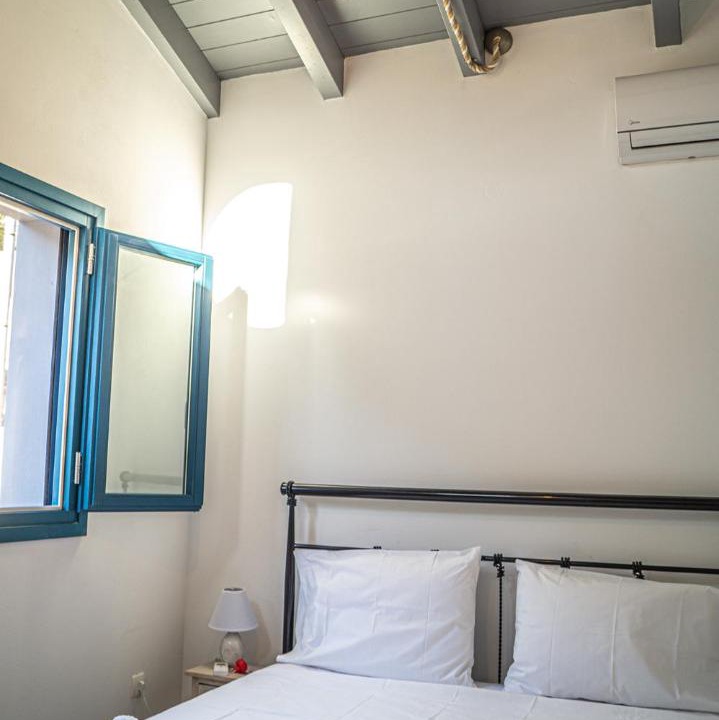 Photo of Bedroom in Assos