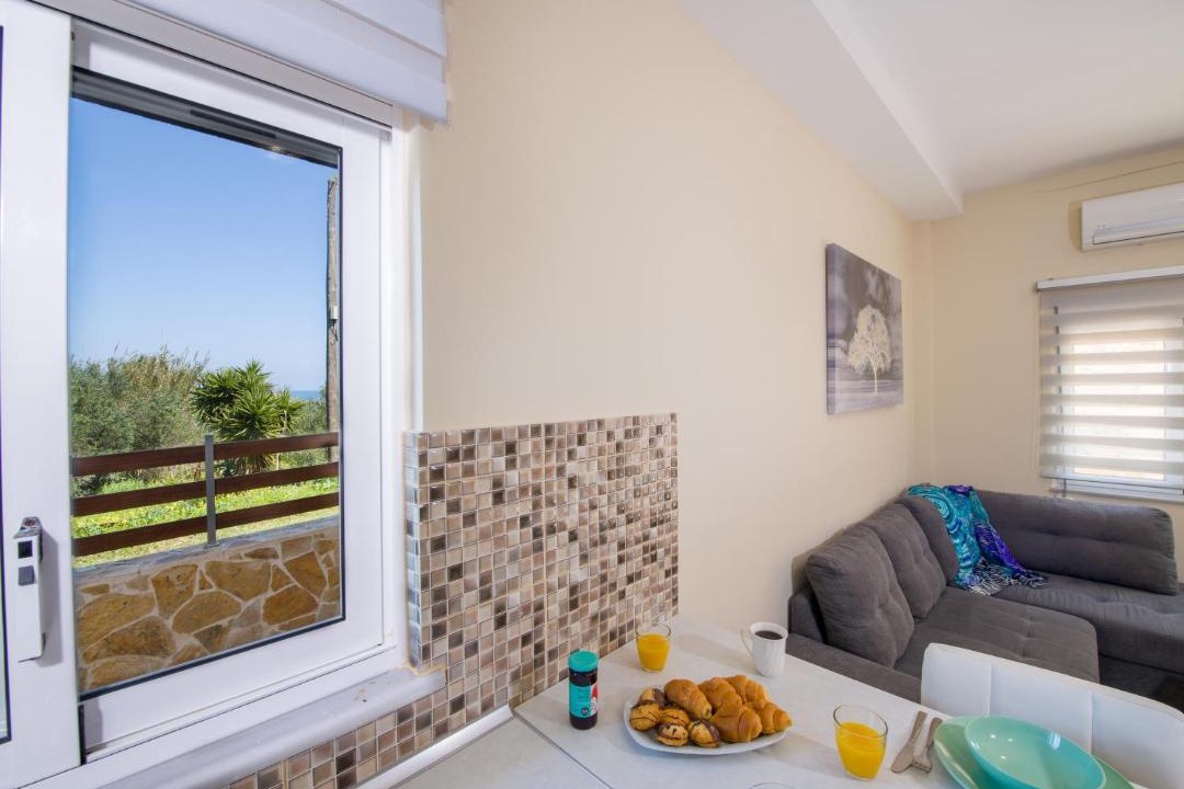 Photo of Livingroom in Pyrgos Psilonerou