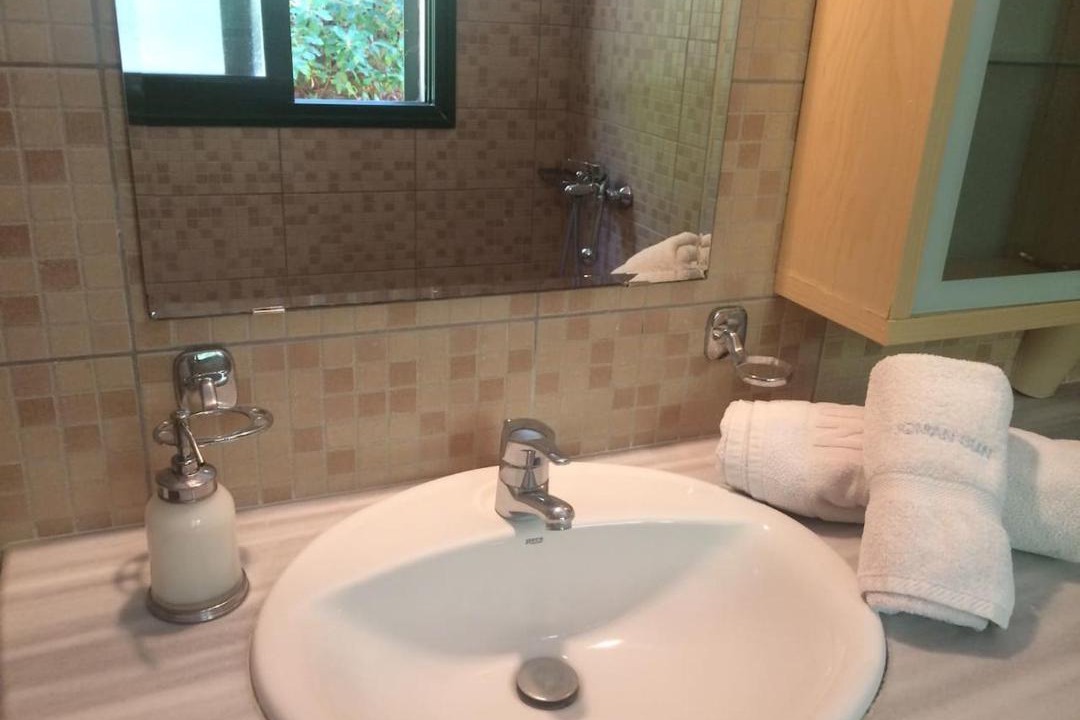 Photo of Bathroom in Kateleios